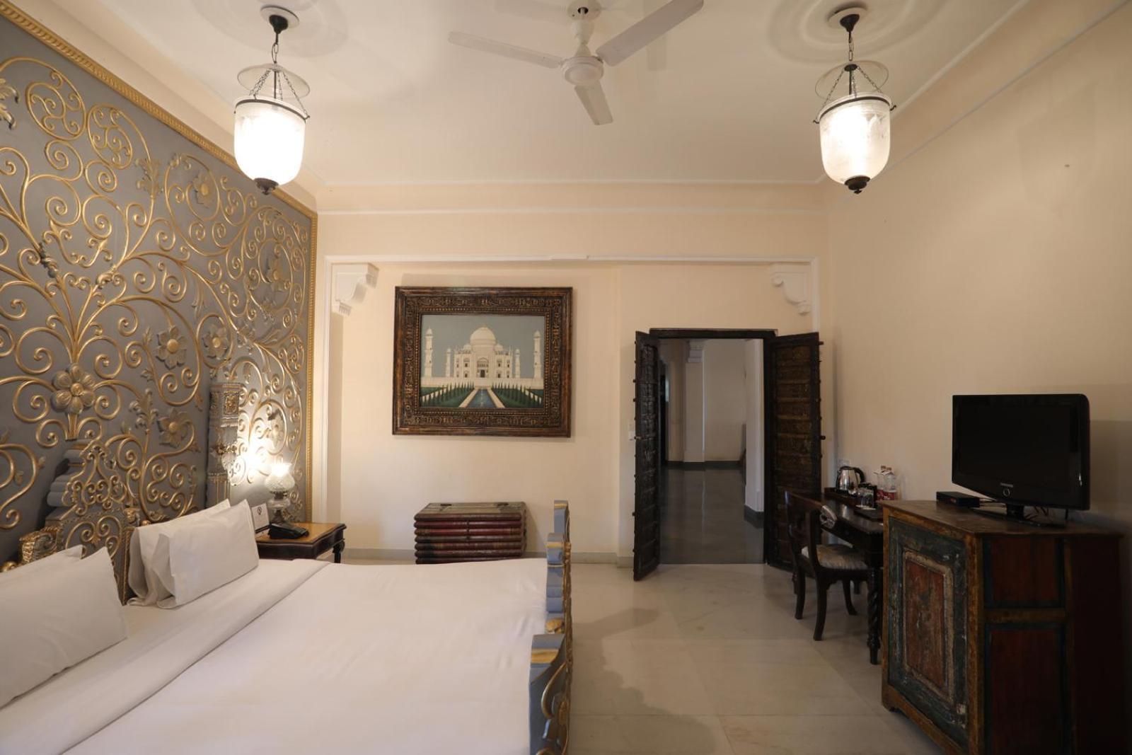 The Royal Retreat Resort & Spa Udaipur Eksteriør bilde