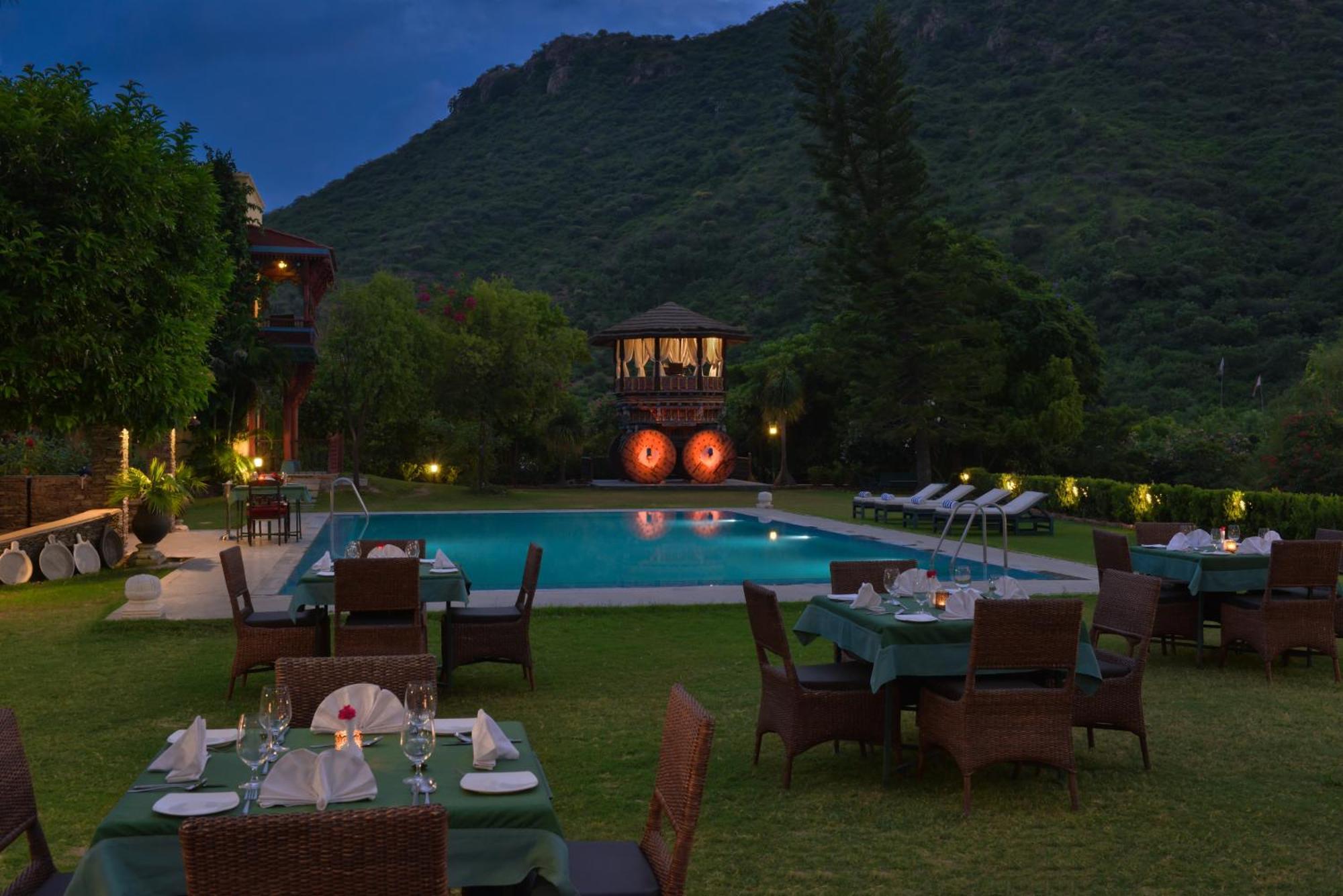 The Royal Retreat Resort & Spa Udaipur Eksteriør bilde