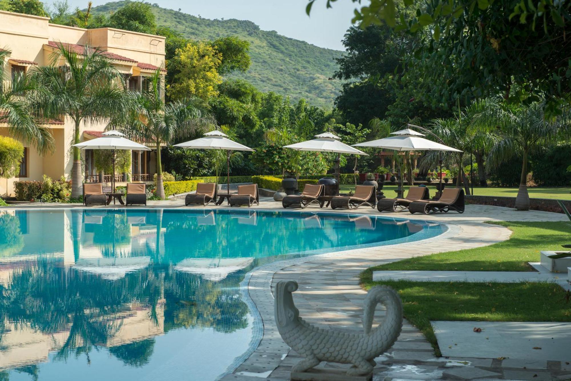 The Royal Retreat Resort & Spa Udaipur Eksteriør bilde