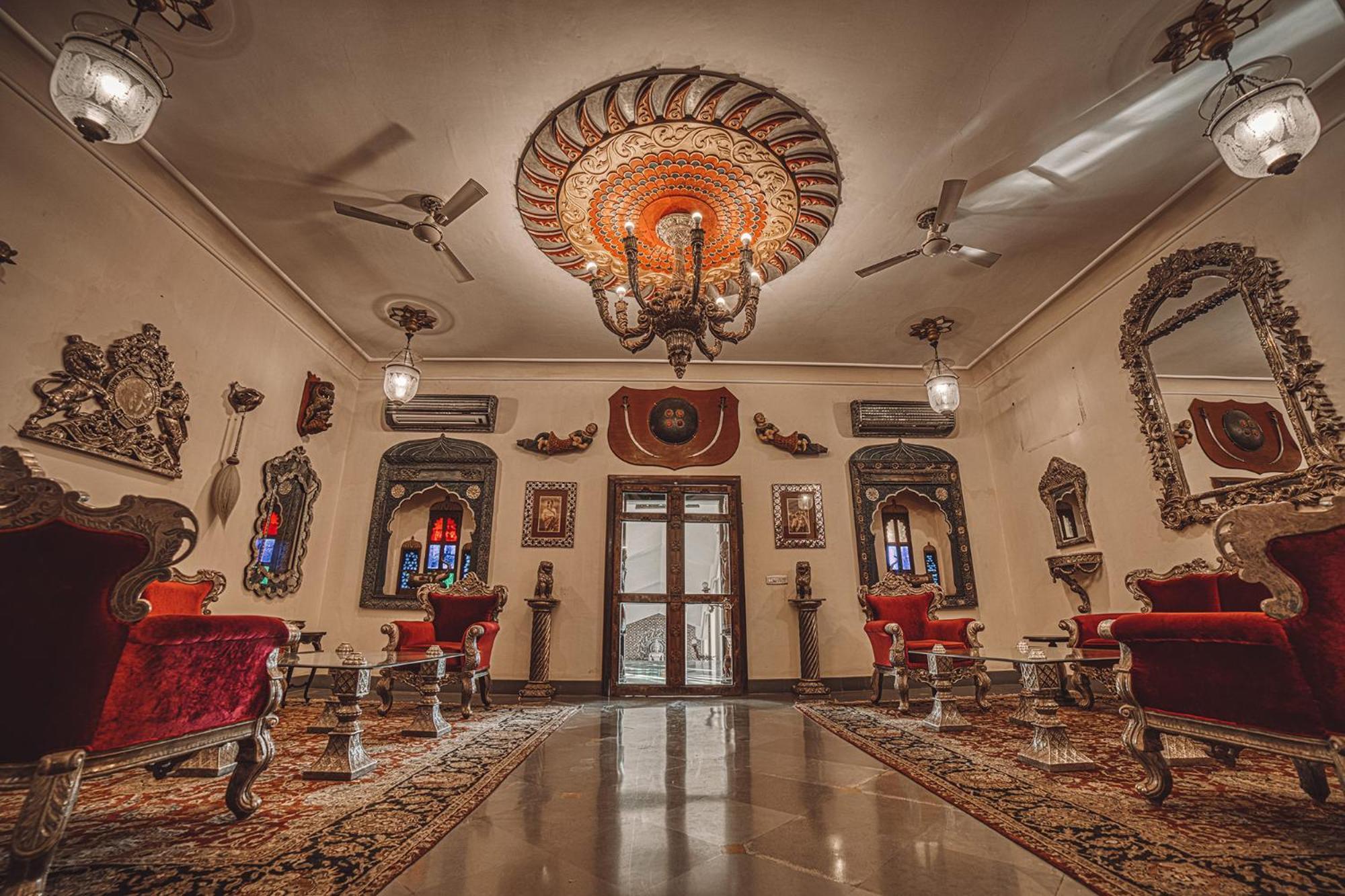 The Royal Retreat Resort & Spa Udaipur Eksteriør bilde
