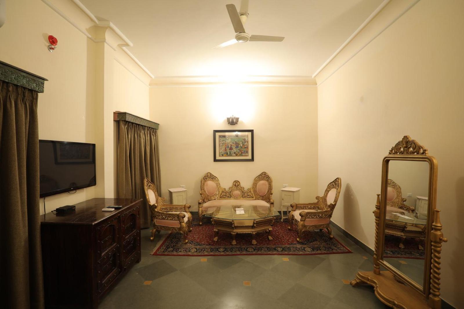 The Royal Retreat Resort & Spa Udaipur Eksteriør bilde