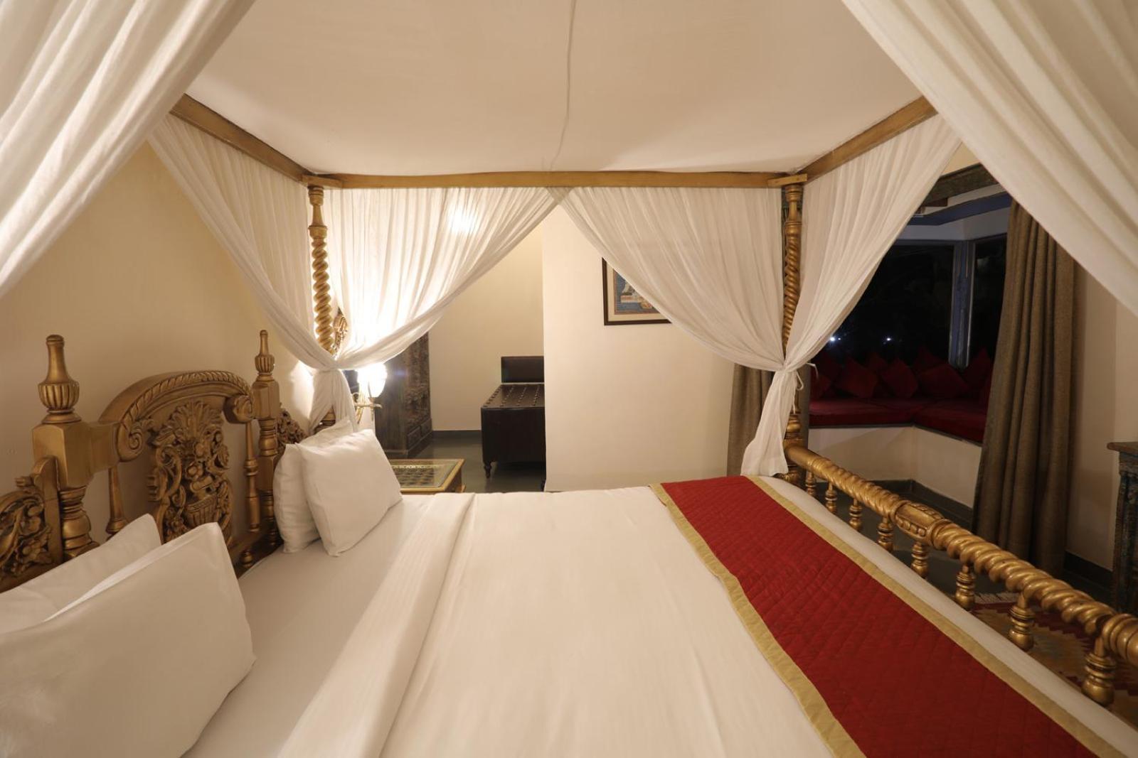 The Royal Retreat Resort & Spa Udaipur Eksteriør bilde