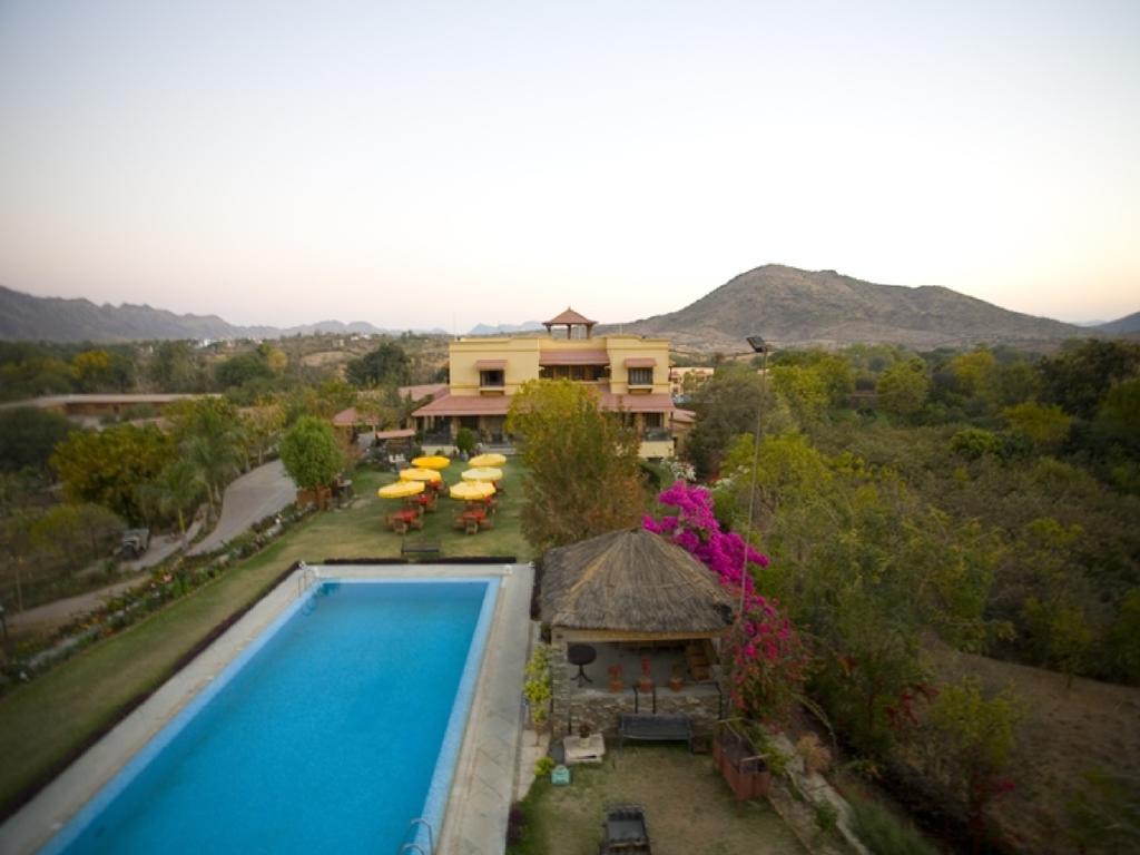 The Royal Retreat Resort & Spa Udaipur Eksteriør bilde